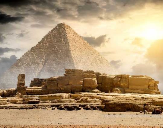 Piramida lui Keops din Giza – Misterul neelucidat al unei construcții monumentale