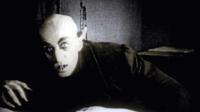 Max Schreck în rolul Nosferatu din filmul clasic cu acelaşi nume, 1922